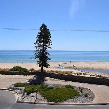 Christies Seahorse Holiday Townhouses Port Noarlunga エクステリア 写真