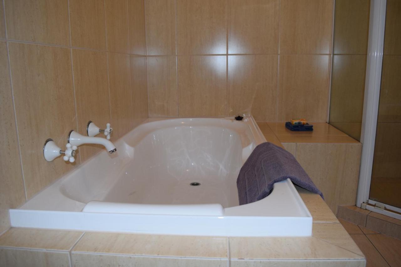 Christies Seahorse Holiday Townhouses Port Noarlunga エクステリア 写真
